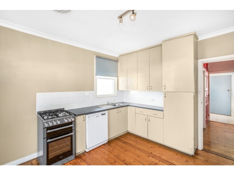 1 Eagle Parade, Norlane VIC 3214