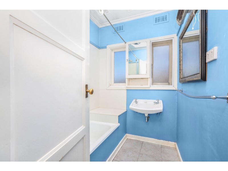 1 Eagle Parade, Norlane VIC 3214