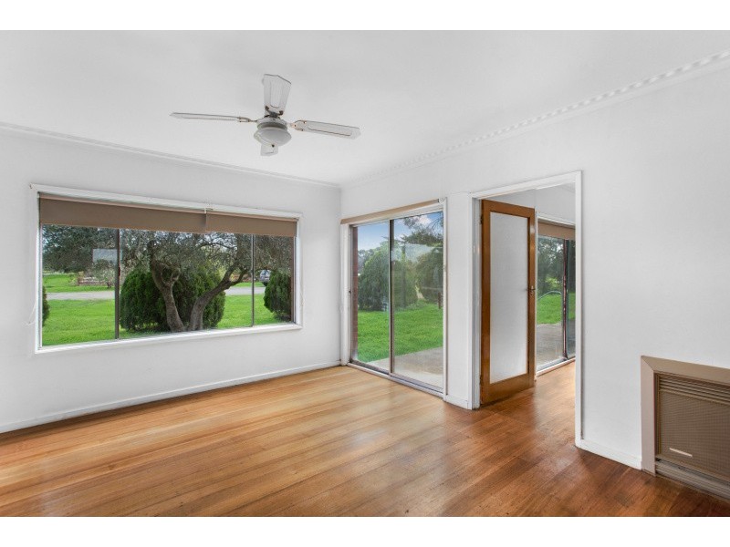100 Regent Street, Little River VIC 3211