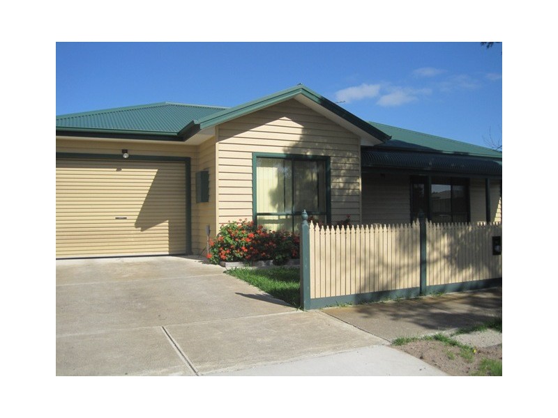 4 Keats Street, Norlane VIC 3214