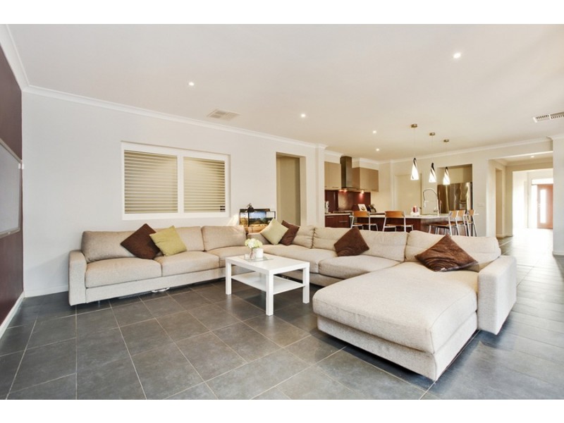 38 Pedder Street, Wyndham Vale VIC 3024