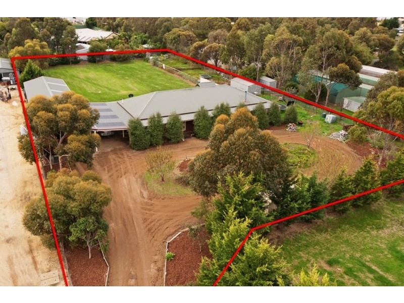 41 Flinders Street, Little River VIC 3211