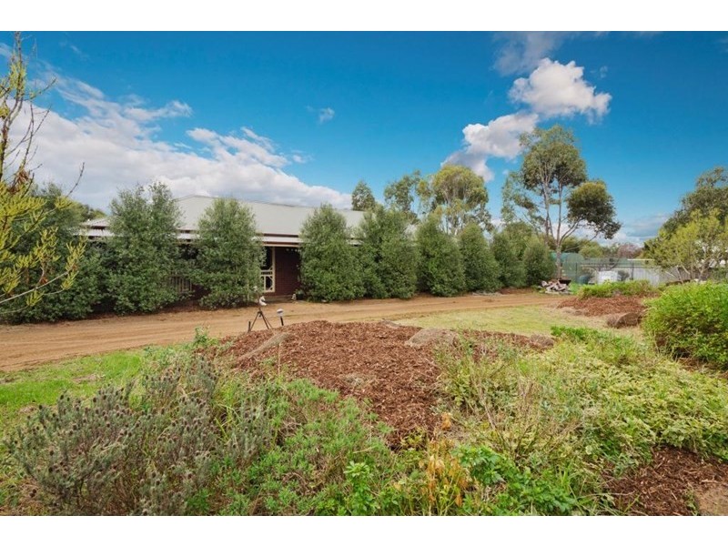 41 Flinders Street, Little River VIC 3211