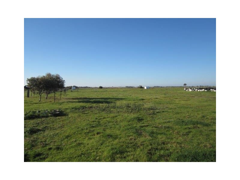 210 William Road, Little River VIC 3211