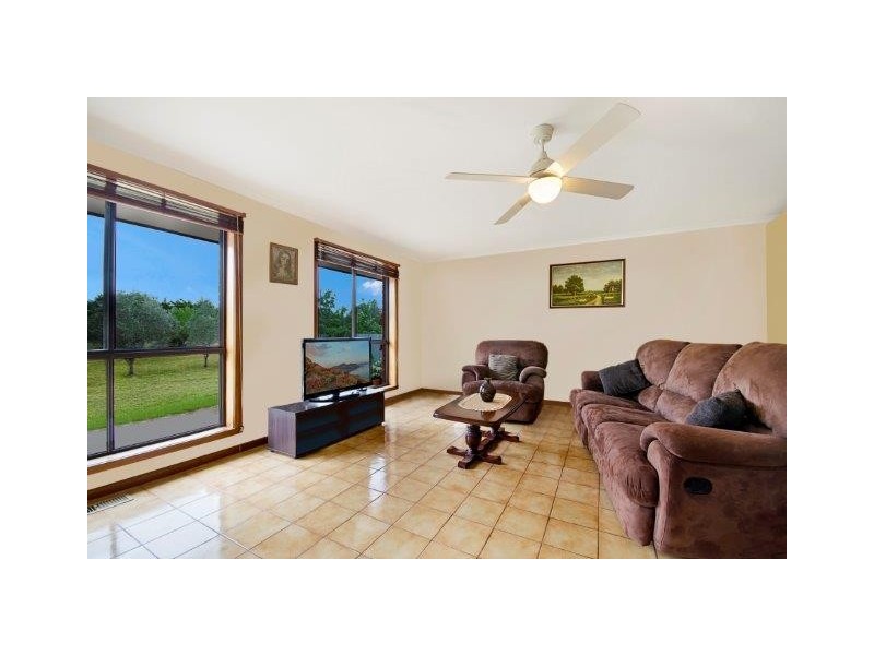 190 Patullos Road, Lara VIC 3212