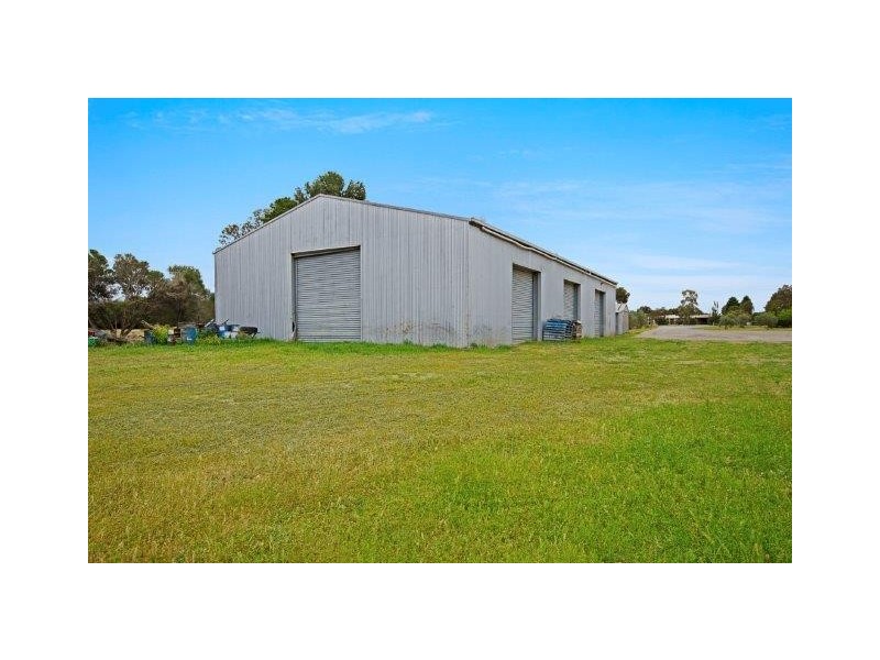 190 Patullos Road, Lara VIC 3212