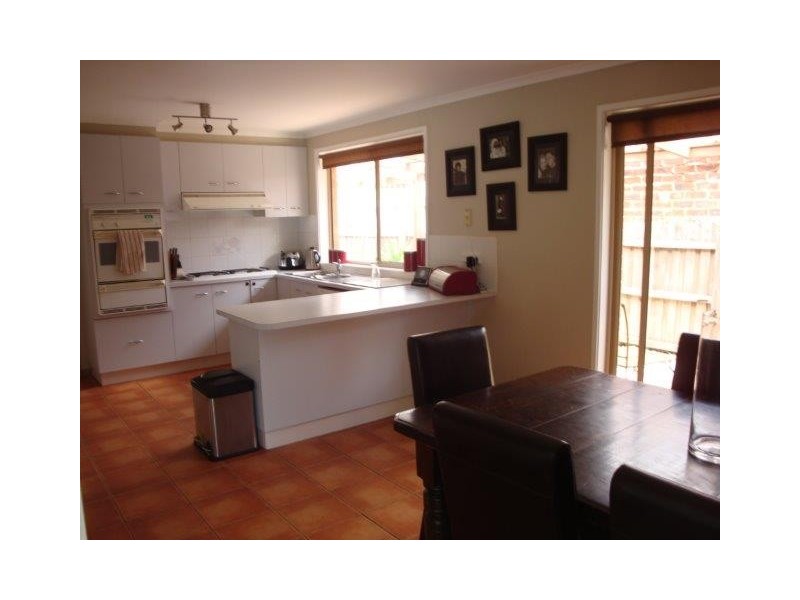 19 Thames Boulevard, Werribee VIC 3030