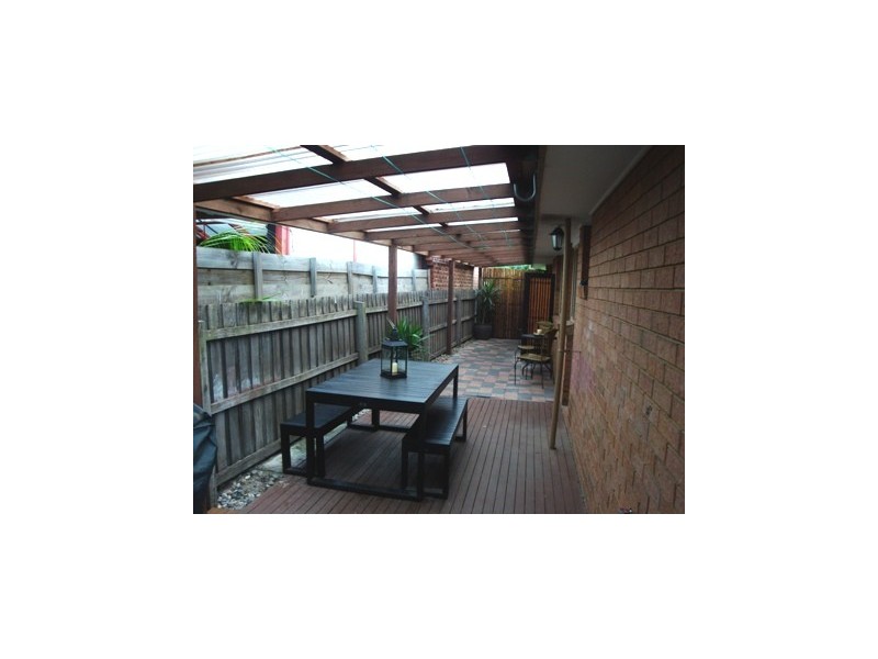 19 Thames Boulevard, Werribee VIC 3030