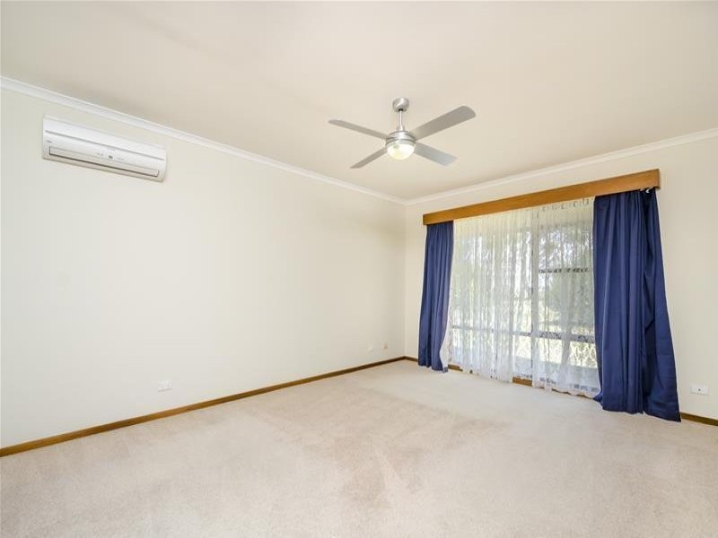 60 Hughes Road, Little River VIC 3211