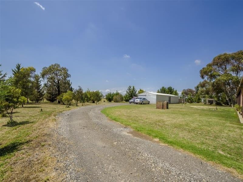 60 Hughes Road, Little River VIC 3211