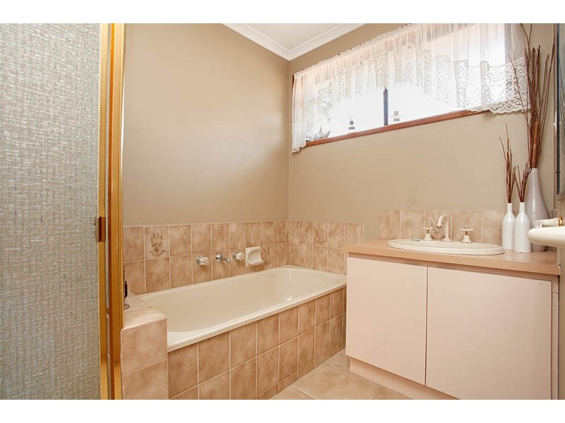 7 Drayton Place, Wyndham Vale VIC 3024