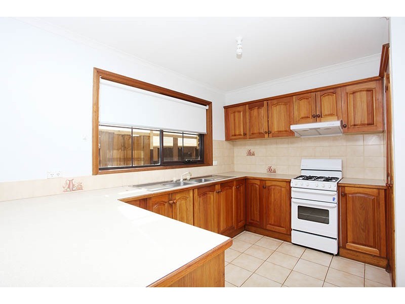 4 Carapunga Court, Corio VIC 3214