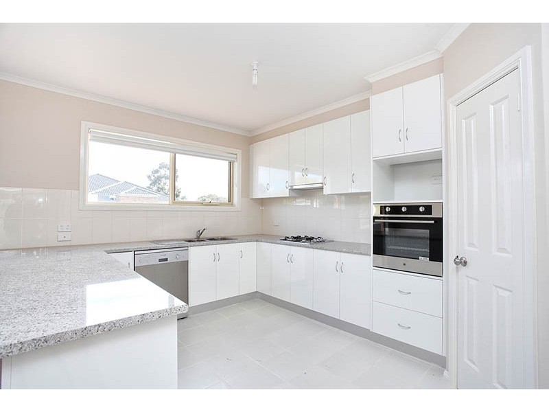 1 Argun Court, Lara VIC 3212