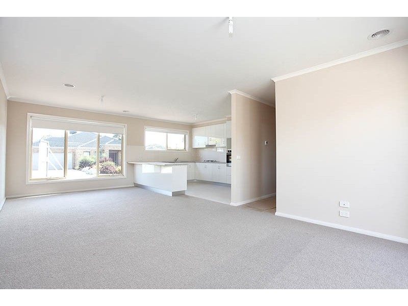 1 Argun Court, Lara VIC 3212