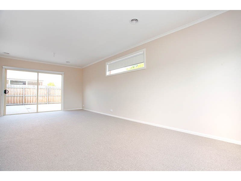 1 Argun Court, Lara VIC 3212