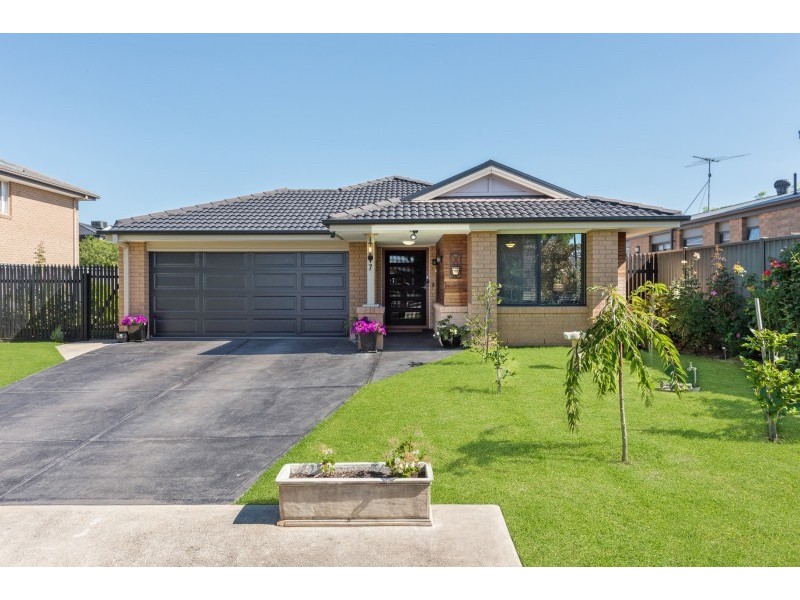 7 Darter Court, Lara VIC 3212