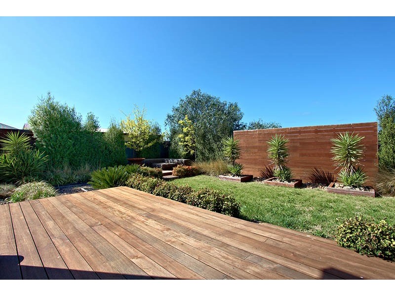 71 Country Gardens Drive, Lara VIC 3212