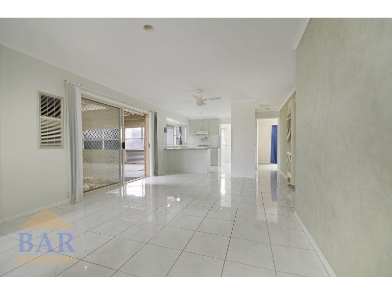 11 Lake Road, Lara VIC 3212