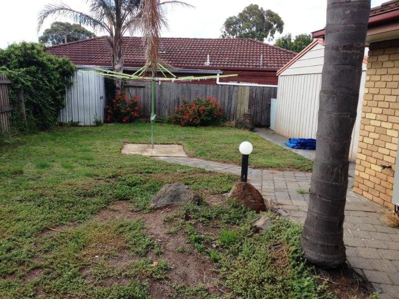 1 Henderson Drive, Lara VIC 3212