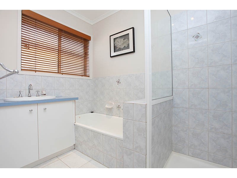 4 Norseman Court, Lara VIC 3212