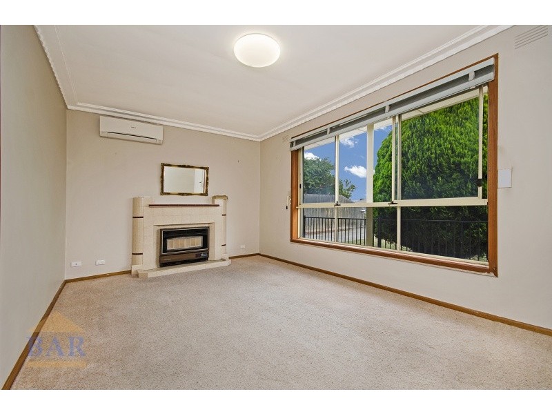73 Forest Road South, Lara VIC 3212