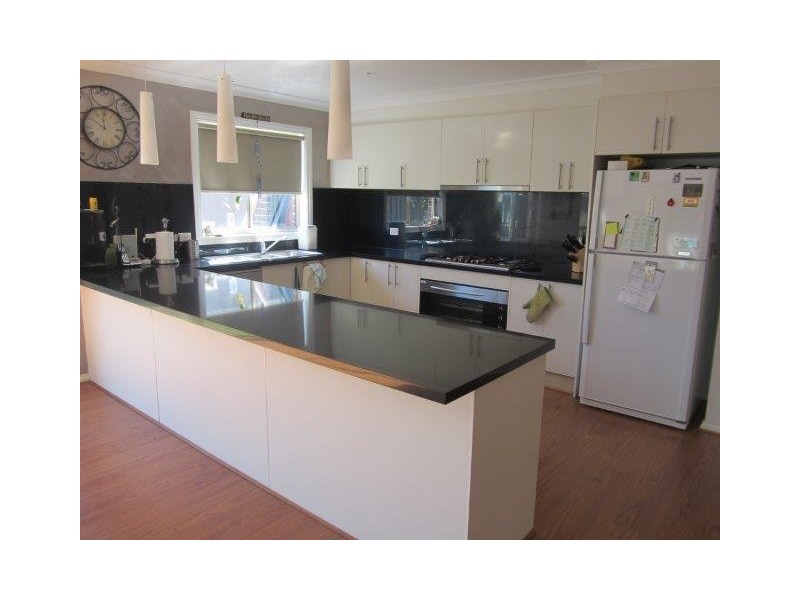 5 Benetti Drive, Lara VIC 3212