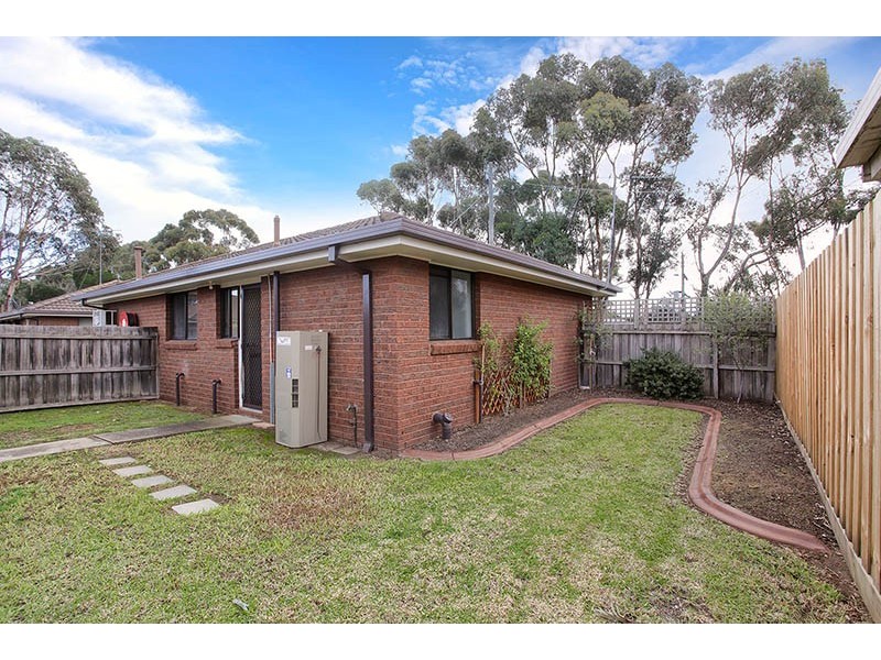 1/28-30 McClelland Avenue, Lara VIC 3212