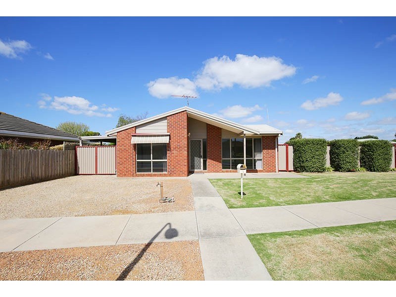 1 Bernard Court, Lara VIC 3212