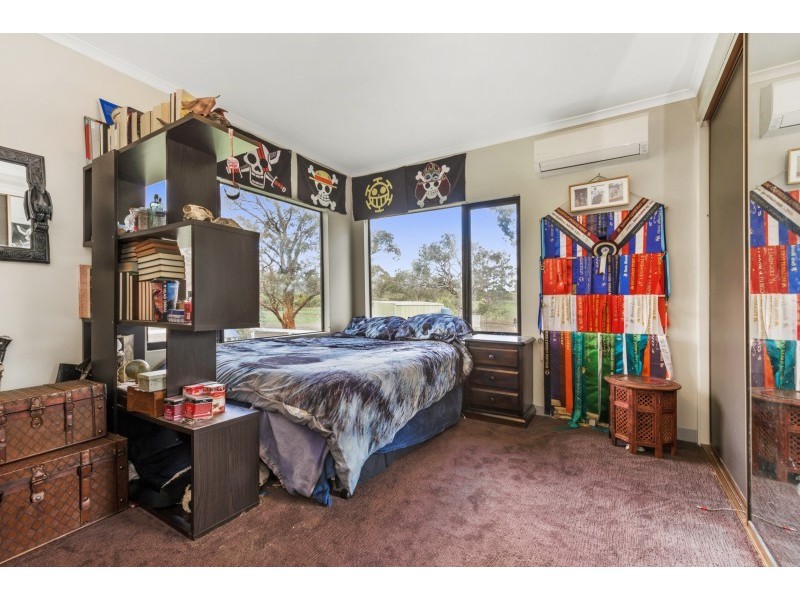 461 Clarkes Road, Anakie VIC 3221