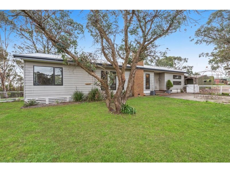 461 Clarkes Road, Anakie VIC 3221