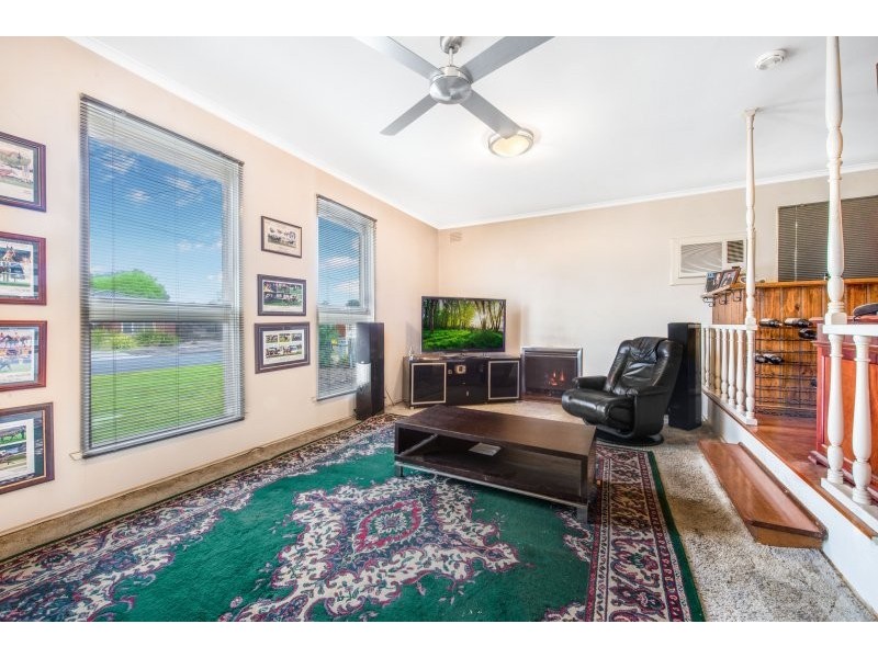 3 Martain Avenue, Lara VIC 3212