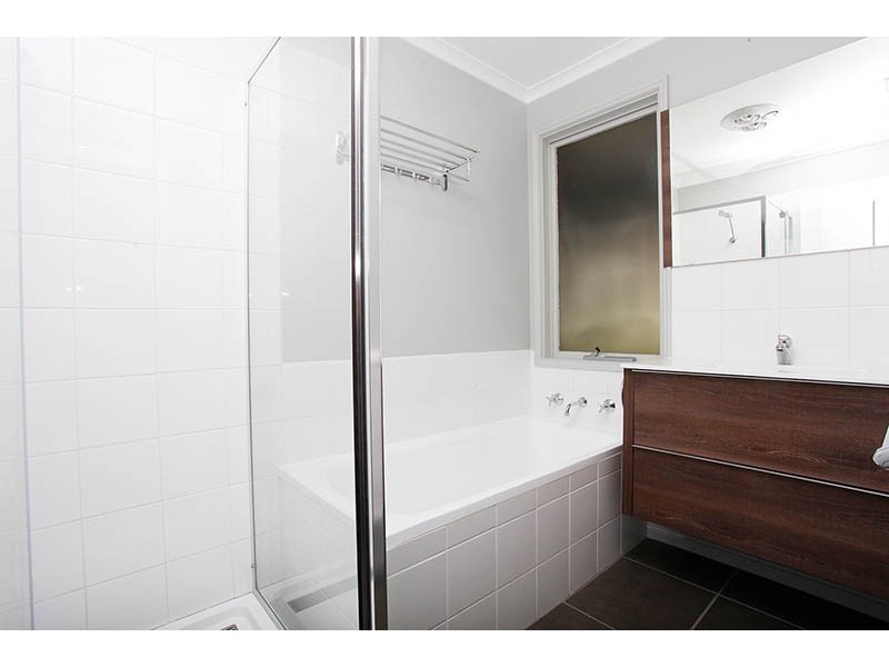 85 Old Melbourne Road, Lara VIC 3212