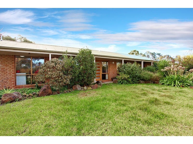 85 Old Melbourne Road, Lara VIC 3212