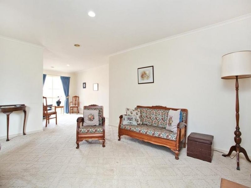 1 Turner Avenue, Lara VIC 3212