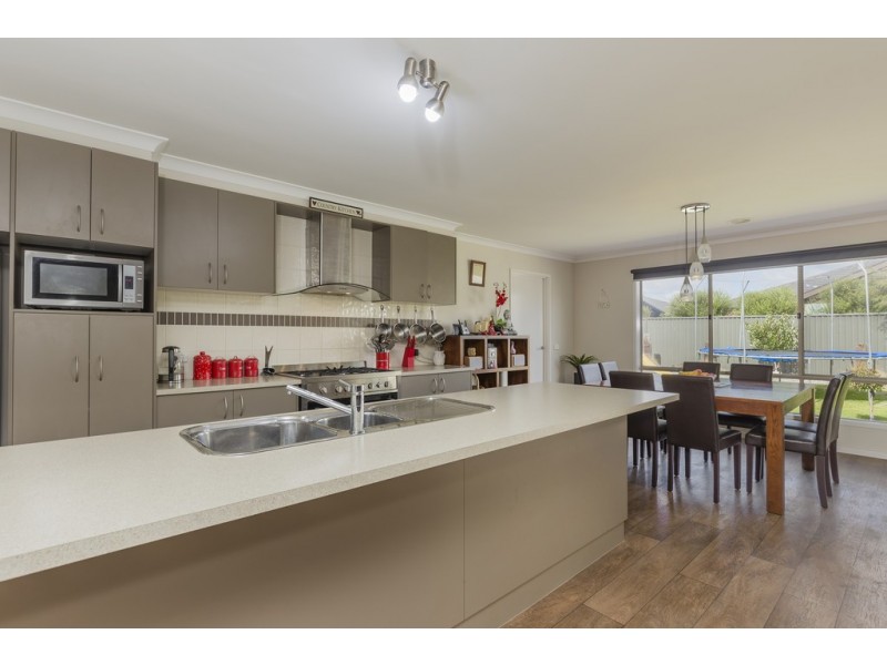 145 Buckingham Street, Lara VIC 3212