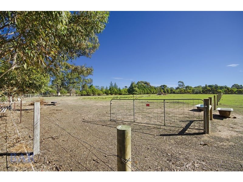 35 St Andrews Drive, Lara VIC 3212