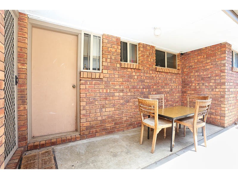 33 Henderson Drive, Lara VIC 3212