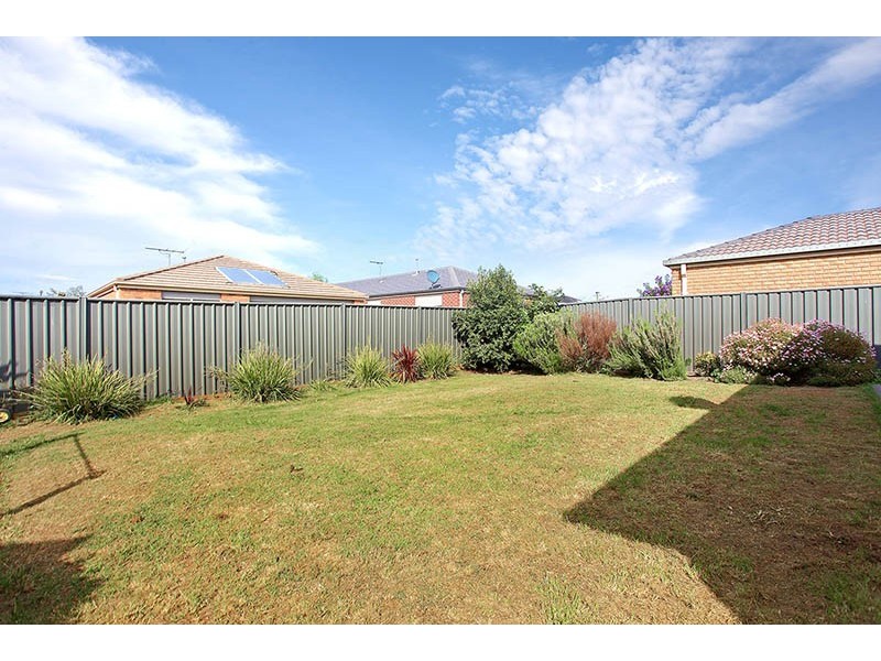 24 Silvergum Street, Wyndham Vale VIC 3024