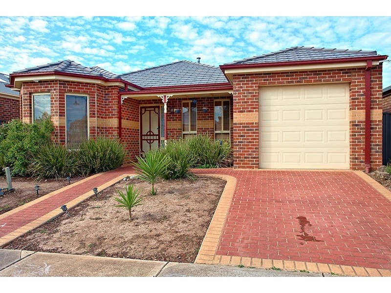 24 Silvergum Street, Wyndham Vale VIC 3024