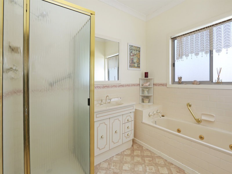 15 Rimula Road, Corio VIC 3214