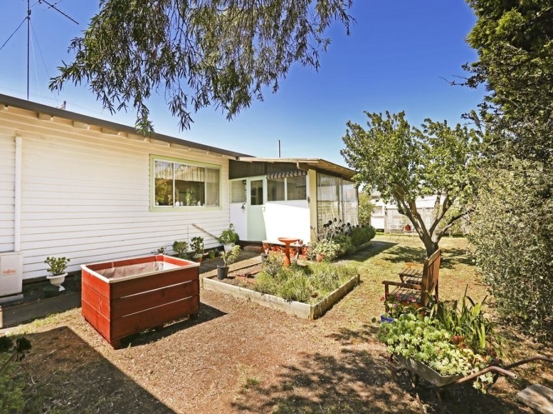 15 Rimula Road, Corio VIC 3214