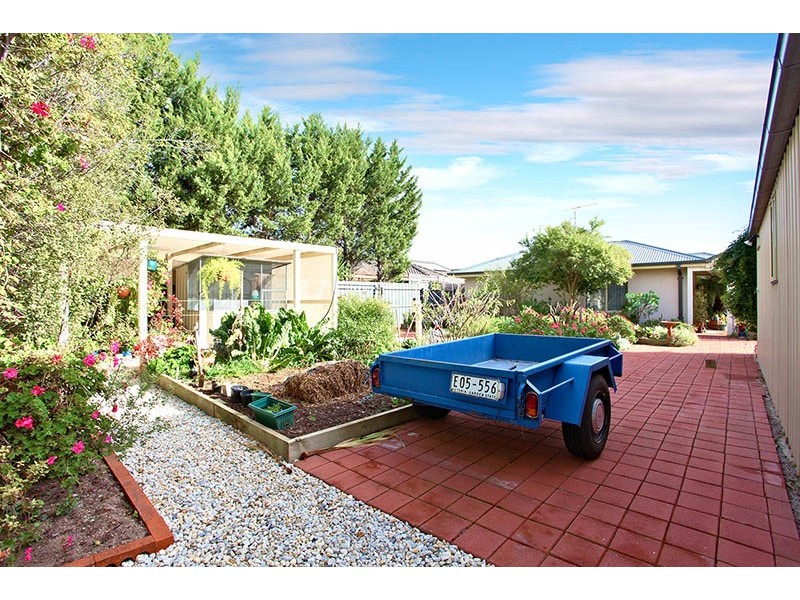 12 Cumberland Drive, Lara VIC 3212