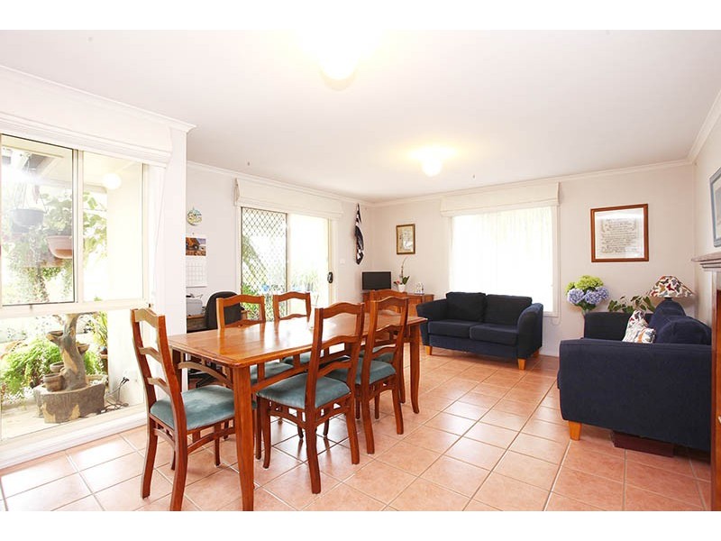 12 Cumberland Drive, Lara VIC 3212