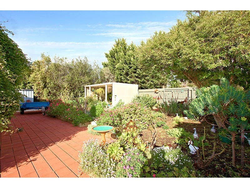 12 Cumberland Drive, Lara VIC 3212