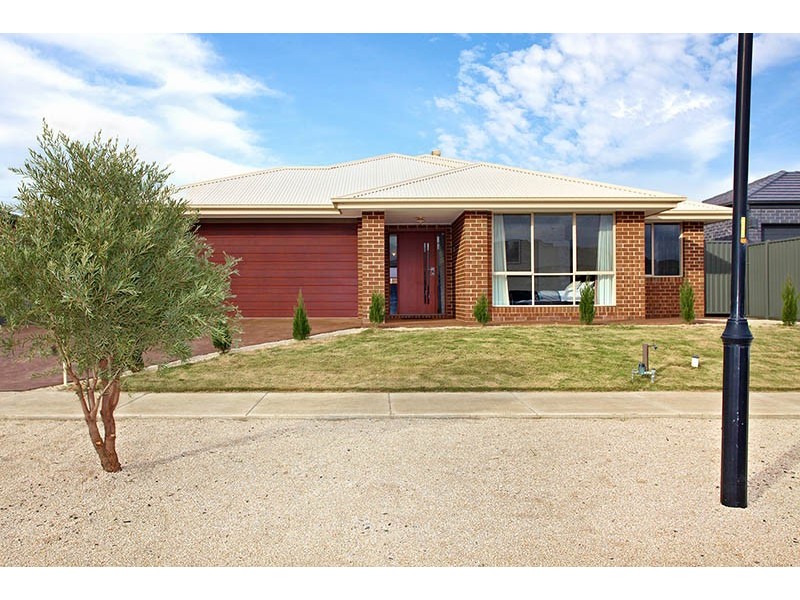 39 Nankeen Avenue, Lara VIC 3212