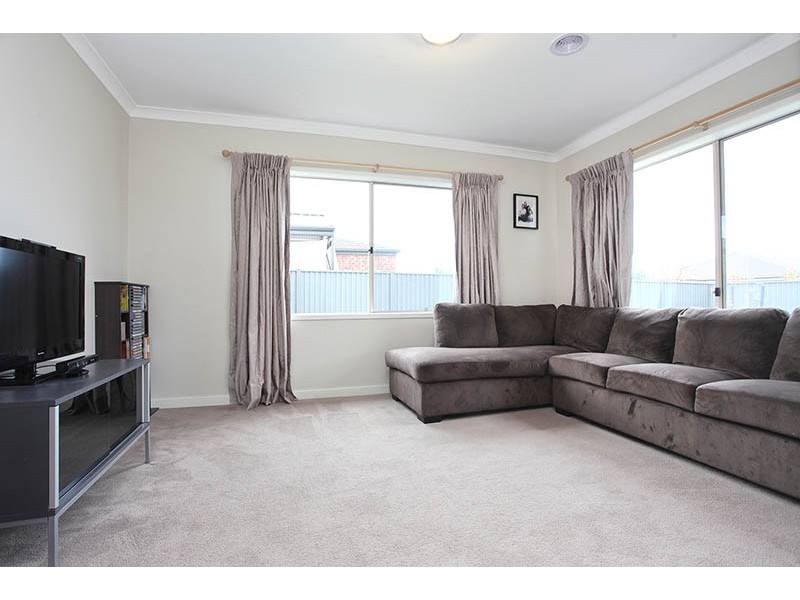 39 Nankeen Avenue, Lara VIC 3212