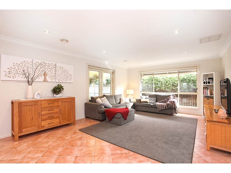 9 Cypress Court, Lara VIC 3212
