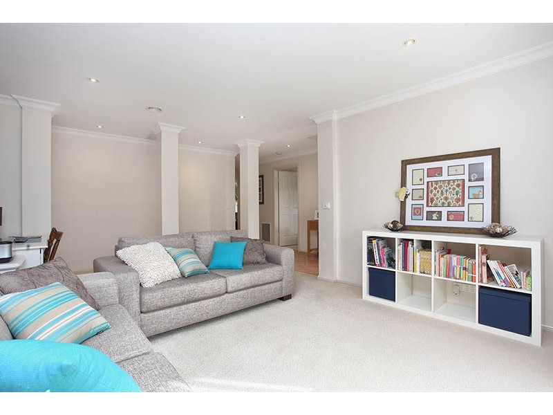 9 Cypress Court, Lara VIC 3212