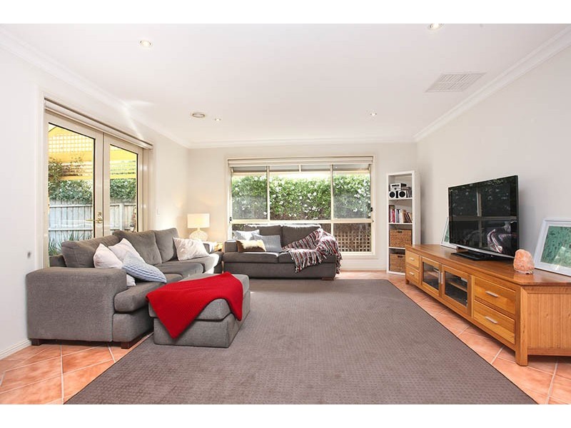9 Cypress Court, Lara VIC 3212