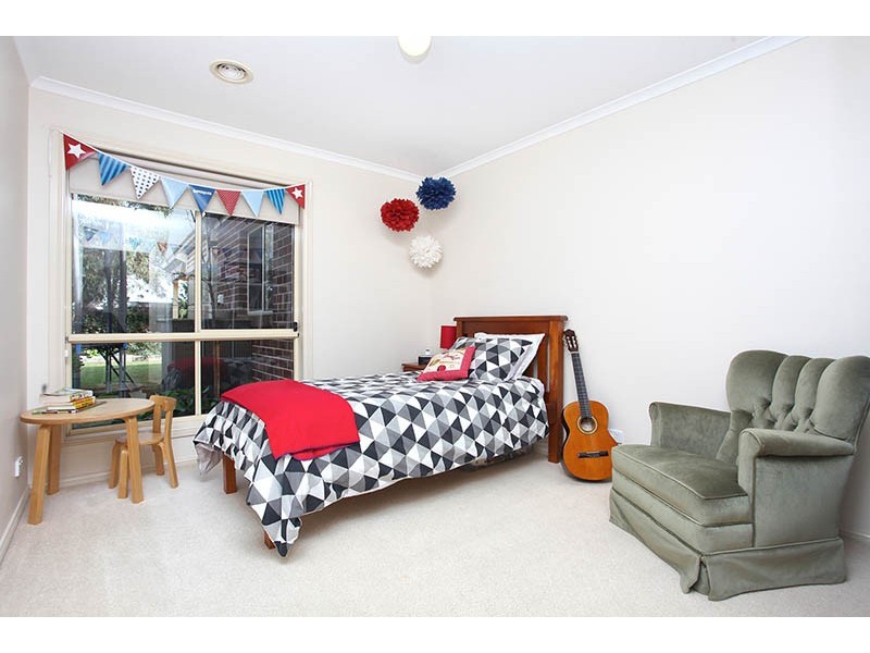 9 Cypress Court, Lara VIC 3212